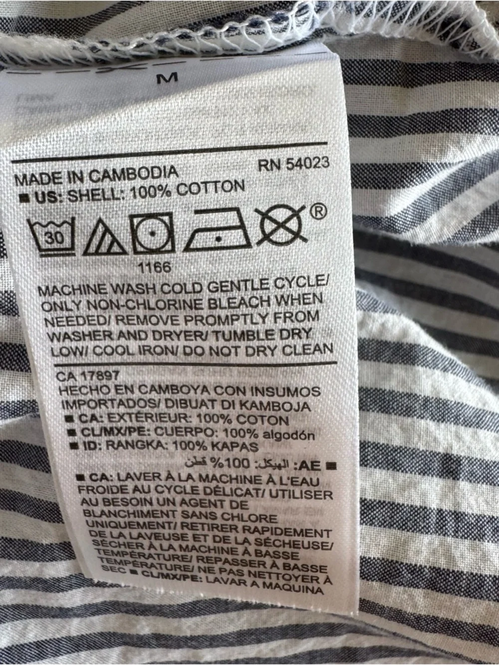 100% Cotton Old Navy Button Down Long Sleeve Shirts Lot of Three - Picture 13 of 13